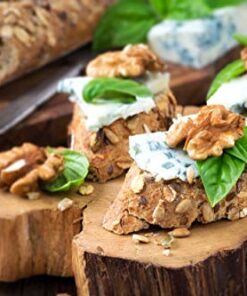 Alternative view of Gorgonzola | Traditioneller italienischer Käse | Familiengröße | 1,3 kg