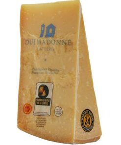 Parmigiano Reggiano Parmesan D o P 24 Monate nach Reifung 1000 gr 0